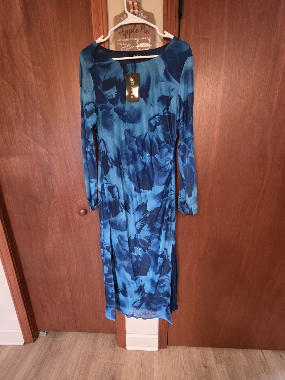 Blue Floral-Print Long Sleeve Midi Dress